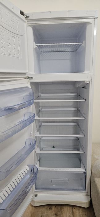 Хладилник Indesit