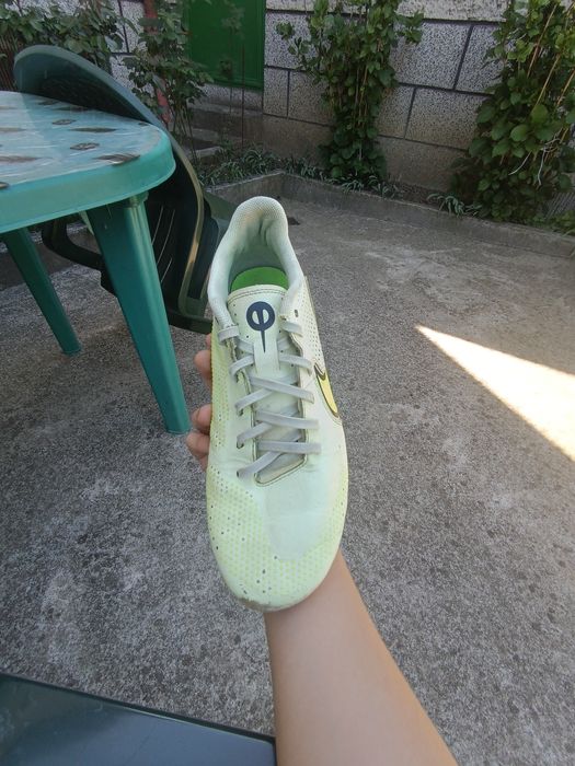 СПЕШНО!! Продавам бутонки Nike Tiempo Legend 9 Academy номер 40.5