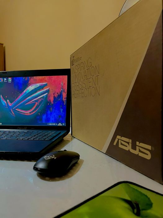 Мощный современный ноутбук