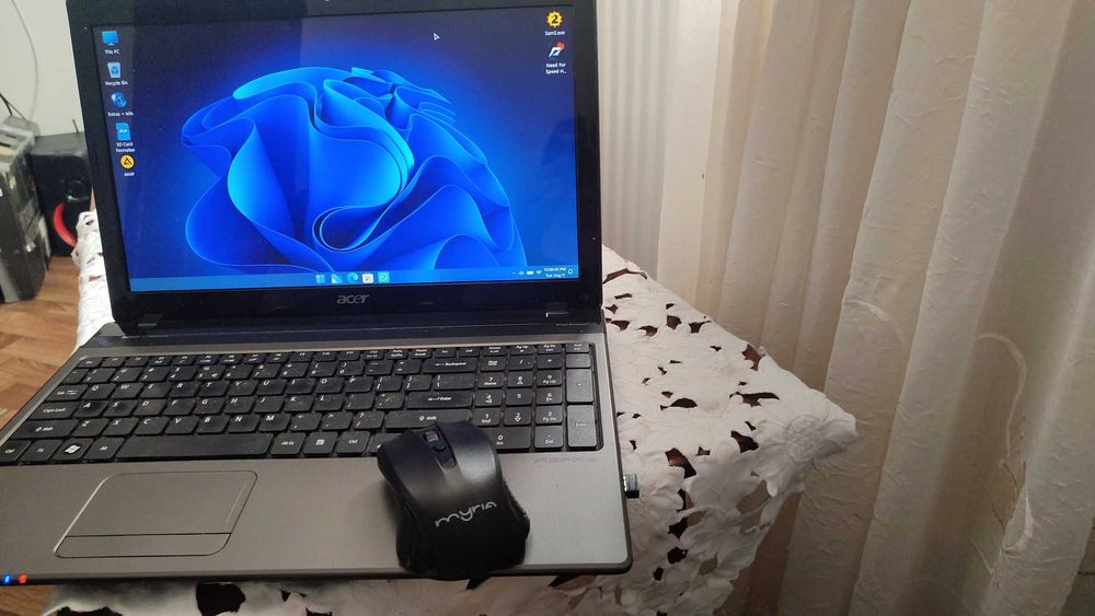 2 Laptopuri I5  cu rami 8 giga