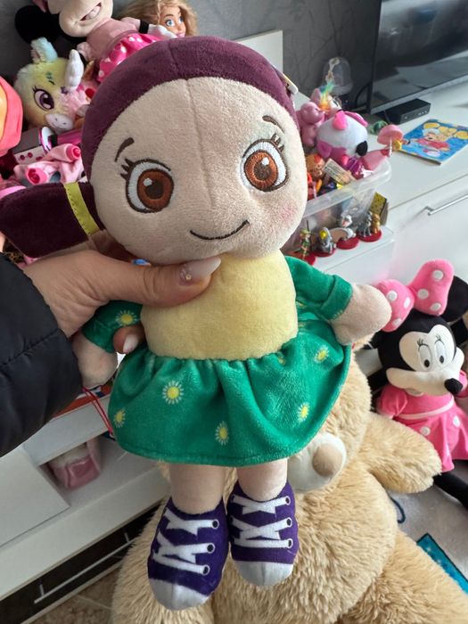 Големи плюшени играчки