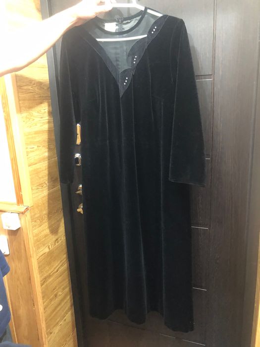 Платье велюровое