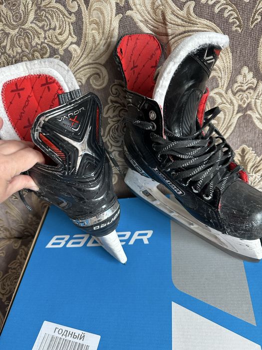 Коньки хоккейные Bauer
