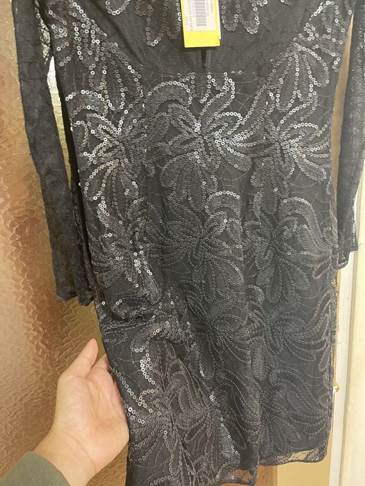 рокля Karen Millen. Нова с етикети.  12 UK номер