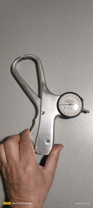 Caliper mecanic cu clemă pentru măsurarea țesutului adipos