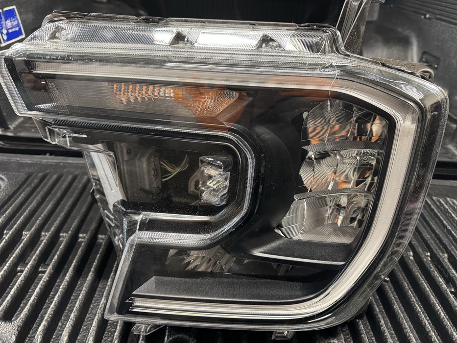 Фар ляв за Форд Рейнджър Ford Ranger след 2023