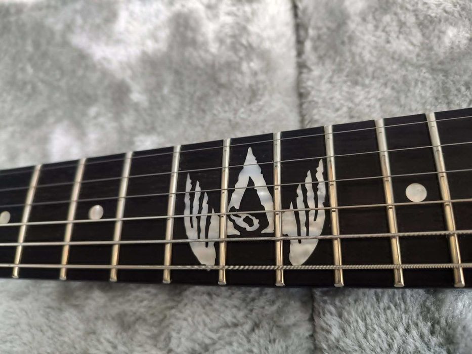 vind chitara ESP LTD Vulture BLKS