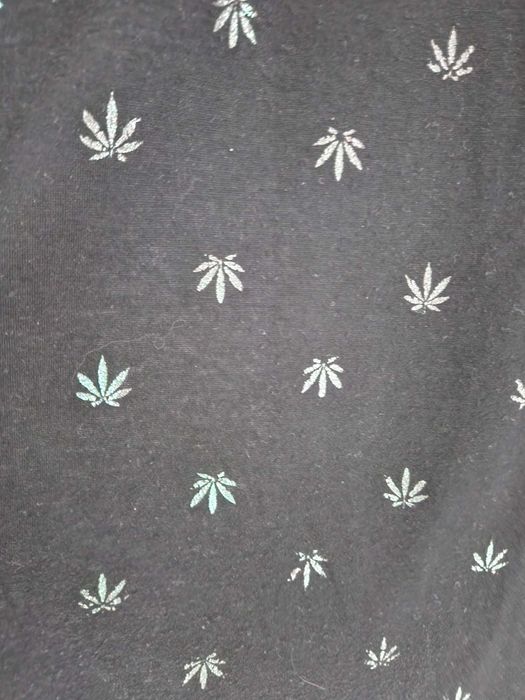 Tricou L Kronic negru