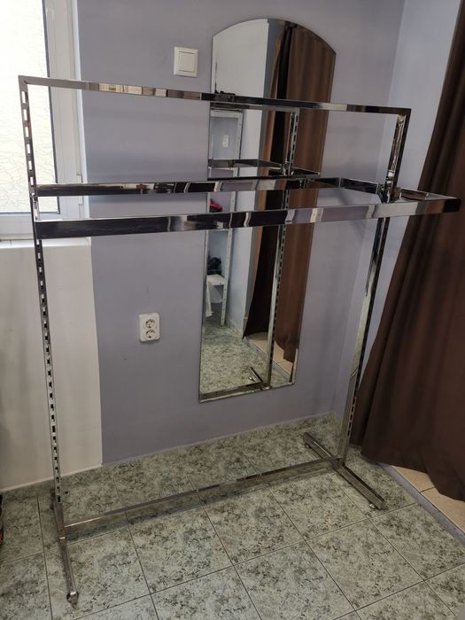 Оборудване за магазин за дрехи