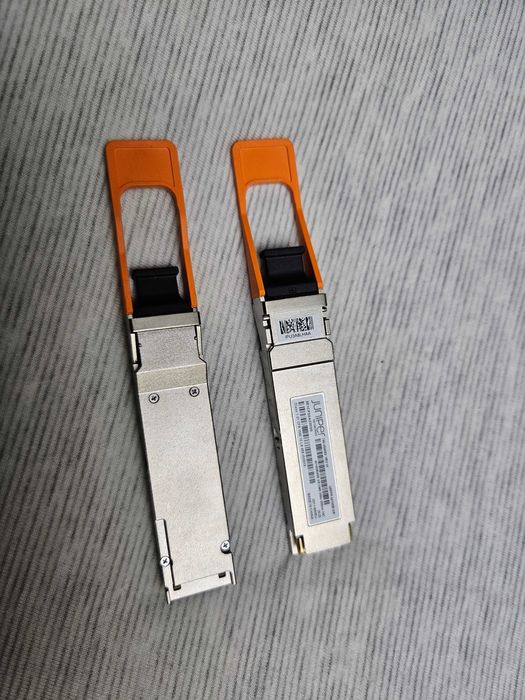 Modul JUNIPER QSFPP-4X10GE-SR QSFP+ Quad Small Form-factor Plug