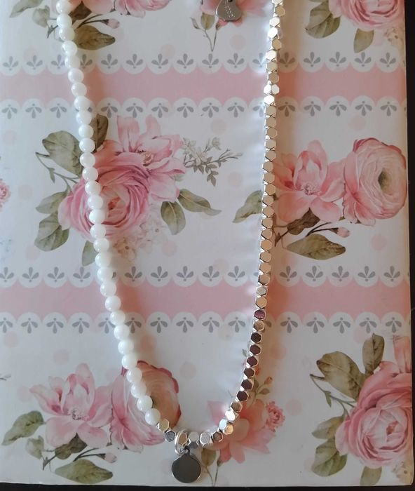 Колиета и гривни от неръждаема стомана и кристали