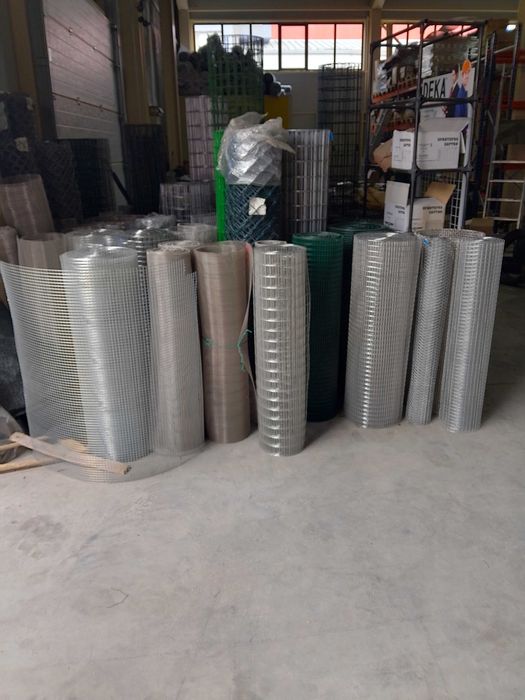 Циментови колове и огради