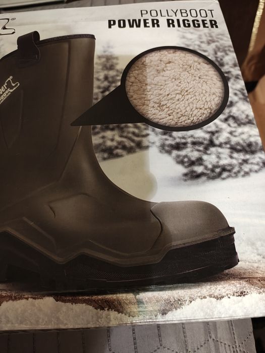 Cizme îmblănite  ideale pentru vânătoare sau zone reci