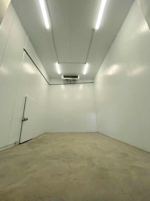 Фруктохранилище действующее.