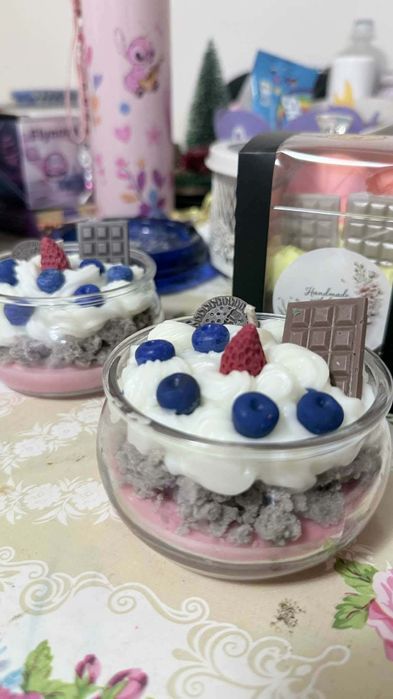 Ароматни ръчно направени свещи