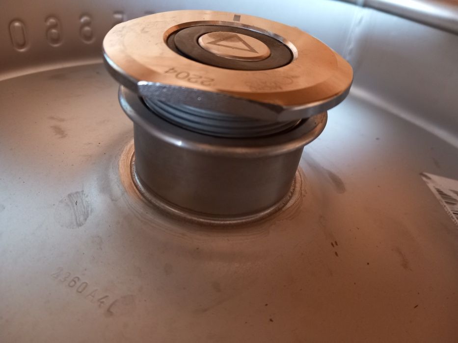 Butoaie inox alimentar. 50litri și 100litri.