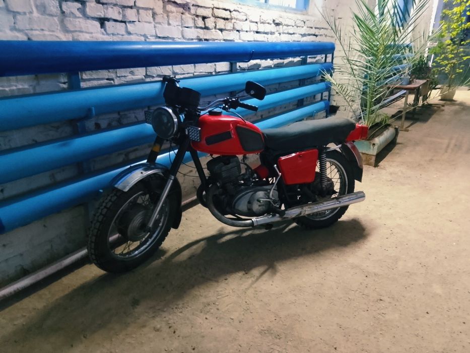 Продам Иж планета 5