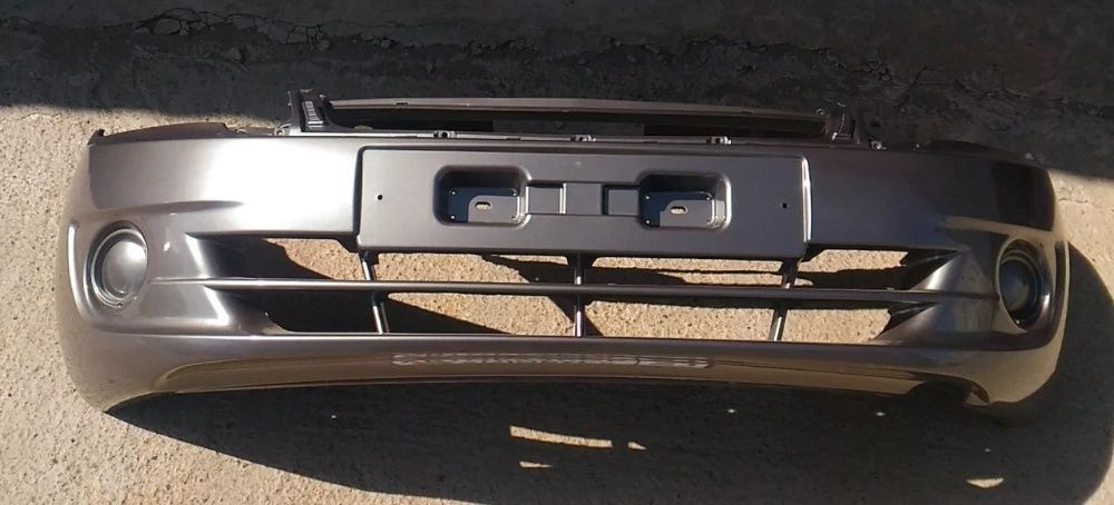 Бампера на ВАЗ 2190-91 ГРАНТА в цвет кузова.