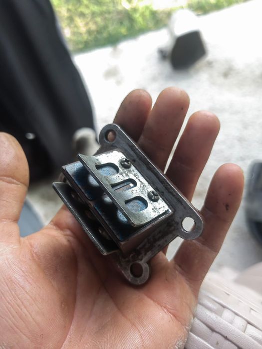 Muzicuta am6 polini carbon