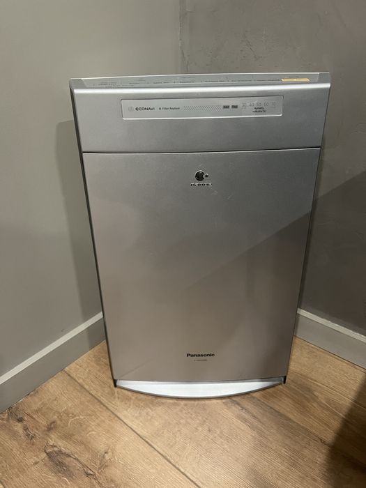 Очиститель/увлажнитель воздуха Panasonic.