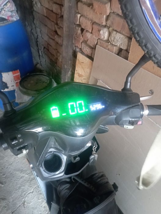 Електрически скутер