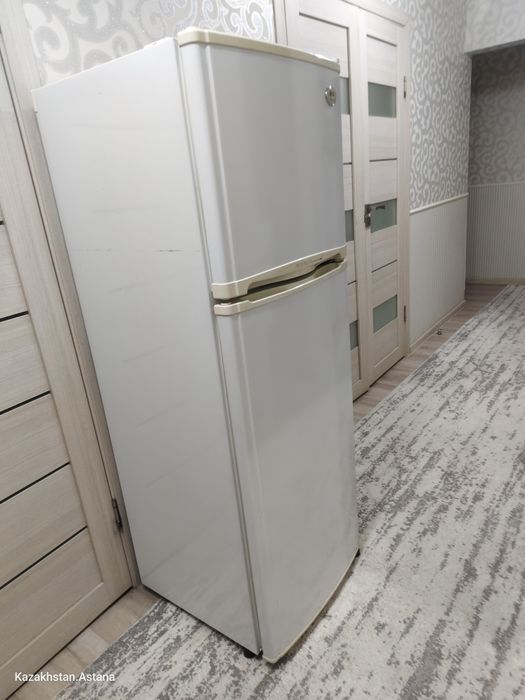 Холодильник LG Fresh Master 2х камерный