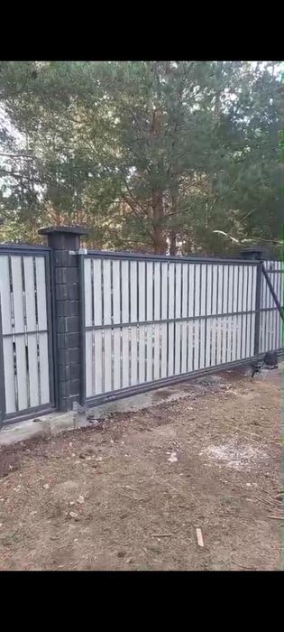 Откатные ворота.