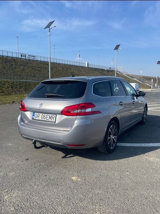 Peugeot 308 - 2015