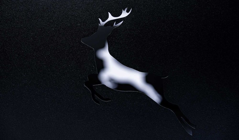 Метален кош за дърва