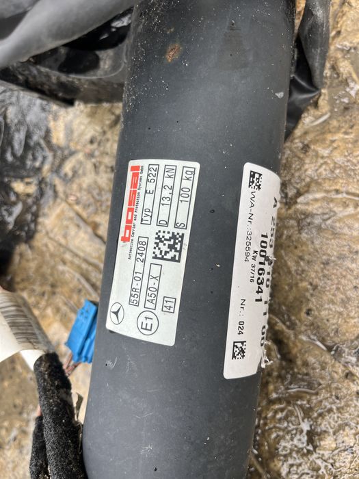 Теглич Mercedes GLC W253