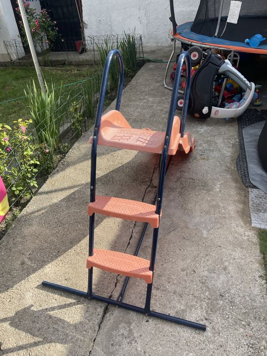 Продавам детска люлка