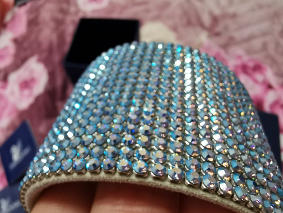 Гривна Swarovski