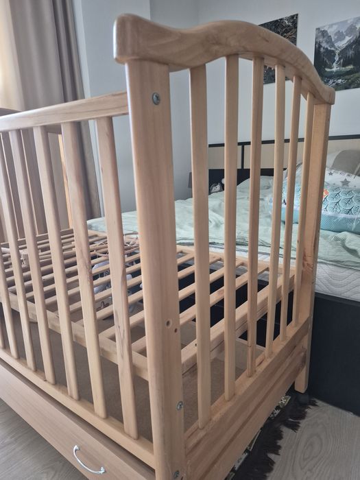 Patut cu sertar bebelusi