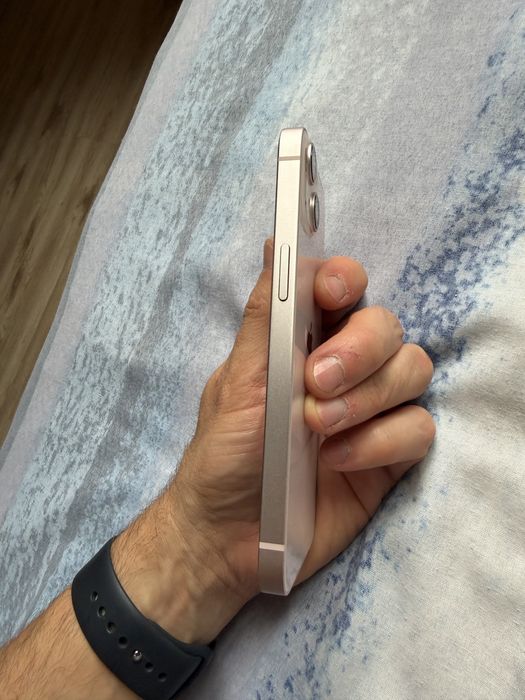 iPhone 13 128 GB като нов