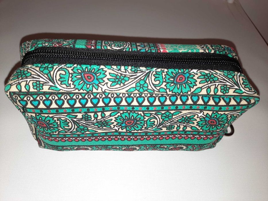 Husa pentru uleiuri esentiale