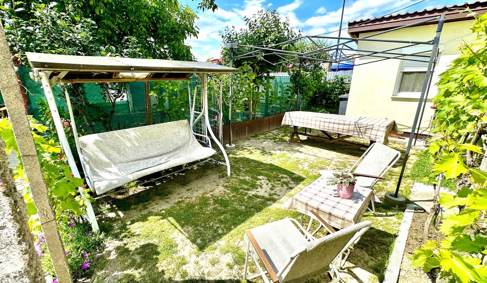 CASA CU TEREN MARE SI CURTE AMENAJATA - Langa Baile Felix - Locatie excelenta.