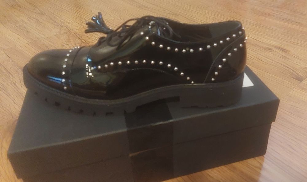 Ботинки от Massimodutti.  Новые.