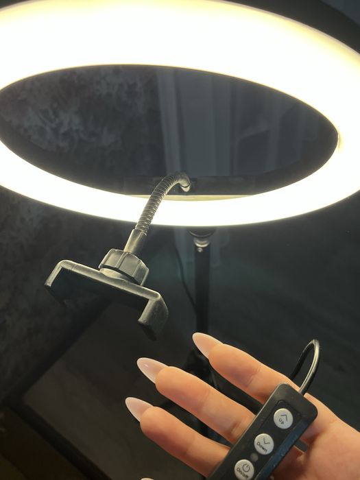 кольцевая лампа напольная