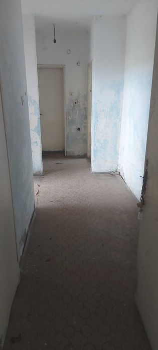 Дава се под наем Двустаен апартамент в с. Безмер, Област Ямбол - 70 кв.м за 16829.49 € - Снимка #12