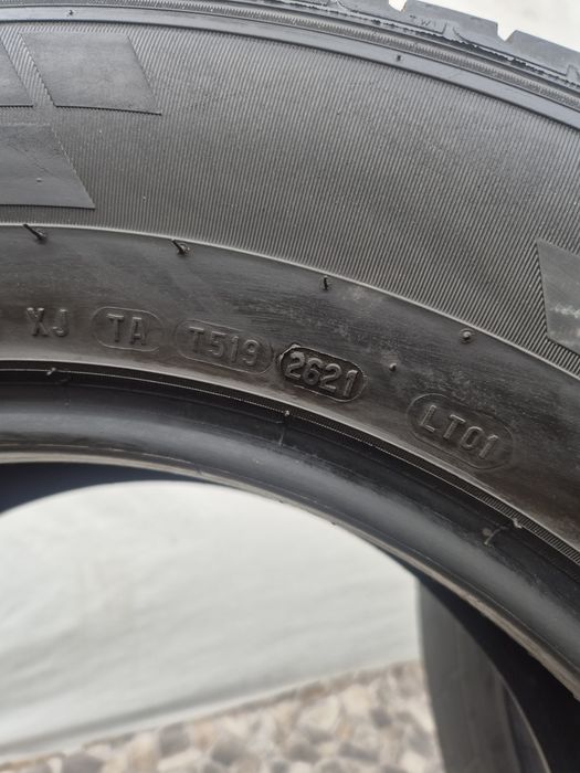 4бр 235 65 16c Pirelli - летни 21г