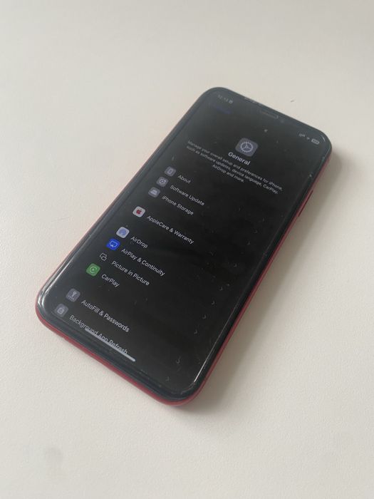 Продаю айфон xr рабочий без косяков