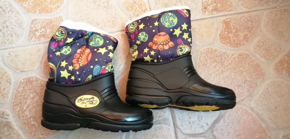 Детски обувки за дъжд и сняг