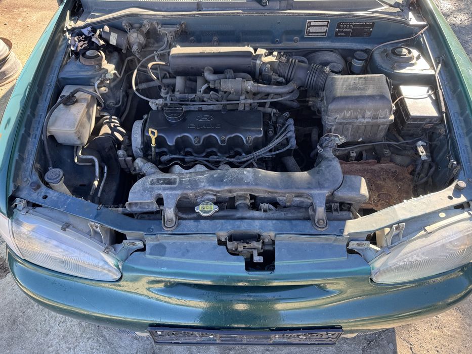 Hyundai Accent 1.3i 75hp 1996г На Части