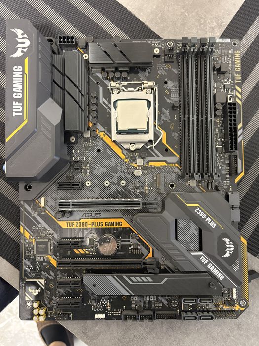 Intel core i5-9600kf+охладител Arctic