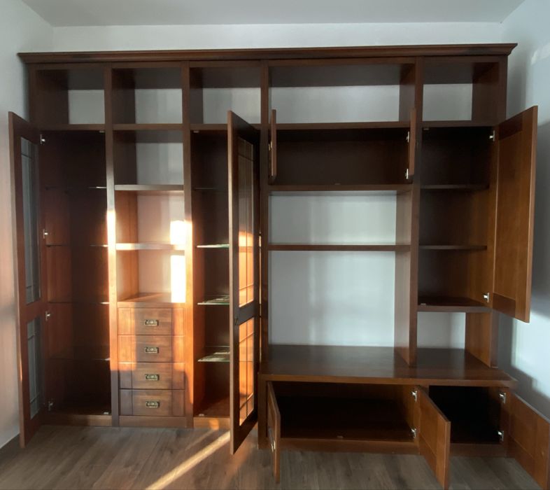 Biblioteca (origine Italia)