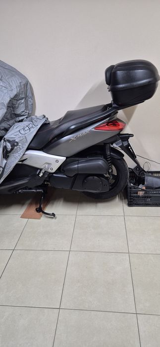 Ямаха Х-макс 2011