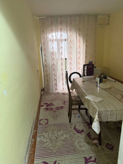 Kibray sentr da kvartira sotiladi 1 - Etaj 1 - xona 43 m2 YO'L YUZIDA