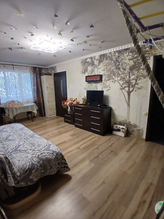 Продаётся 3 комнатная квартира
