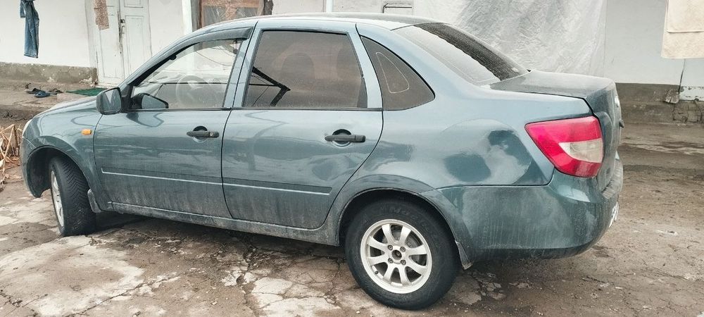 Lada granta sotiladi