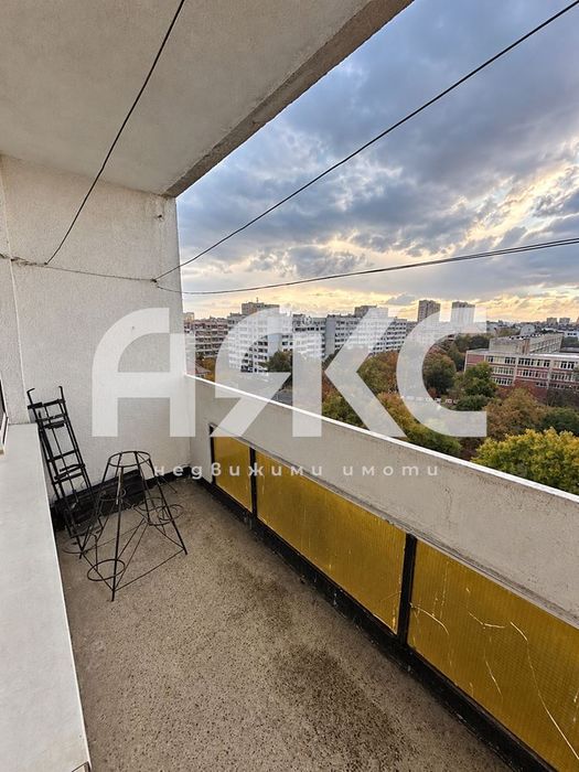 Продава се Четиристаен апартамент в София, Хаджи Димитър - 100 кв.м за 2099 €/кв.м - Снимка #10
